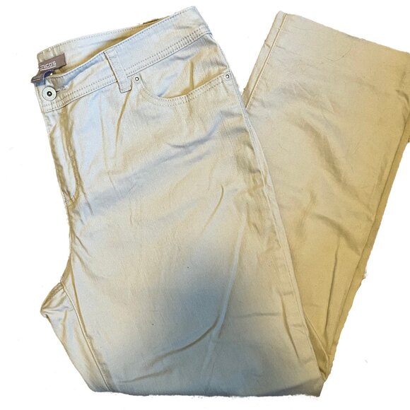 EUC Chico's Denim Pants Size: 1.5 Short - Picture 1 of 6